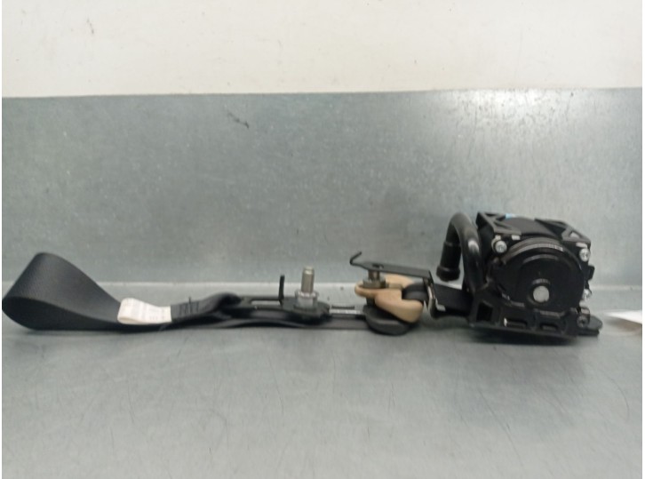 Recambio de cinturon seguridad delantero derecho para mazda 3 (bm, bn) 2.2 d referencia OEM IAM BHS257L30A02 BHS257L30A02 