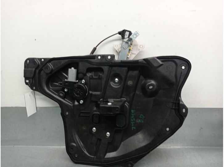 Recambio de elevalunas delantero derecho para mazda 3 (bm, bn) 2.2 d referencia OEM IAM BHS25897X BHS25897XA 