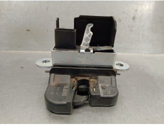 Recambio de cerradura maletero / porton para volkswagen golf vii (5g1, bq1, be1, be2) 1.6 tdi referencia OEM IAM 5G6827505 5G682