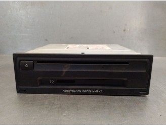 Recambio de sistema audio / radio cd para volkswagen golf vii (5g1, bq1, be1, be2) 1.6 tdi referencia OEM IAM 5G0035819A 5G00358