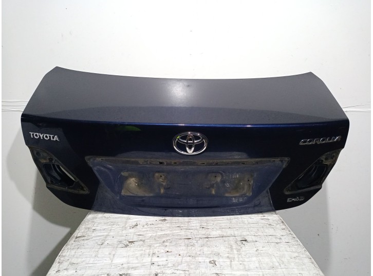 Recambio de porton trasero para toyota corolla (e15) 2.0 turbodiesel cat referencia OEM IAM 6440112B30 6440112B30 