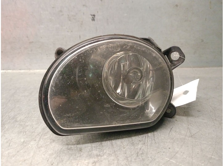 Recambio de faro antiniebla derecho para audi a8 (4e2) 3.0 tdi quattro referencia OEM IAM 4E0941700A 4E0941700A 24746600R