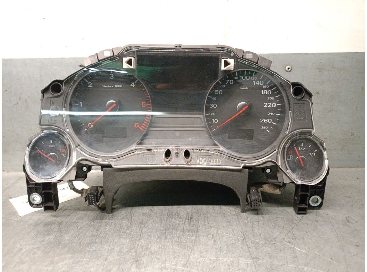 Recambio de cuadro instrumentos para audi a8 (4e2) 3.0 tdi quattro referencia OEM IAM 4E0920901C 4E0920901C 11008010142