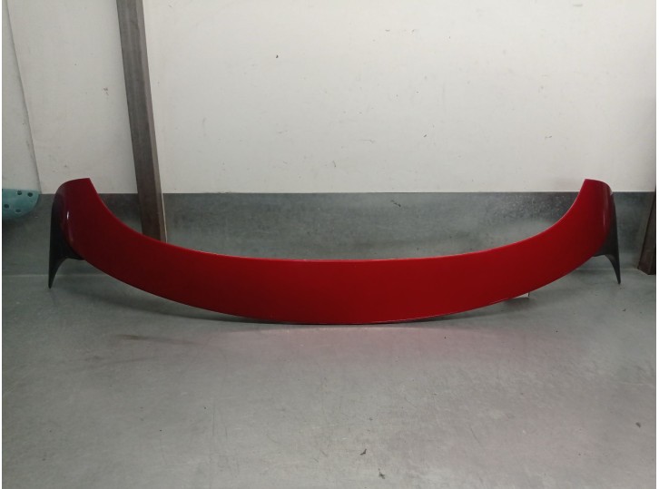 Recambio de aleron trasero para mazda 3 (bm, bn) 2.2 d referencia OEM IAM BHN9B0956 BHN951960B62 