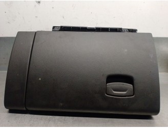 Recambio de guantera para renault koleos ii (hc_) 2.0 dci 175 4wd referencia OEM IAM 682520701R 682520701R 