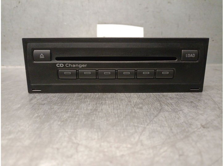 Recambio de sistema audio / radio cd para audi a8 (4e2) 3.0 tdi quattro referencia OEM IAM 4E0035111A 4E0 057 111 FX 