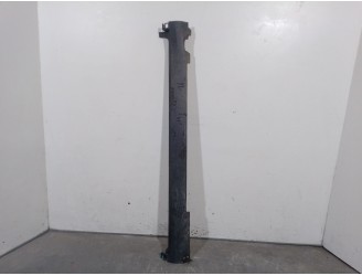 Recambio de faldon lateral para jeep avenger 1.2 referencia OEM IAM 735730063 