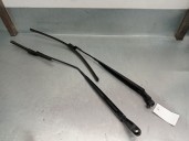 Recambio de brazo limpia delantero derecho para opel mokka x 1.6 cdti dpf referencia OEM IAM 1272084 1272083 