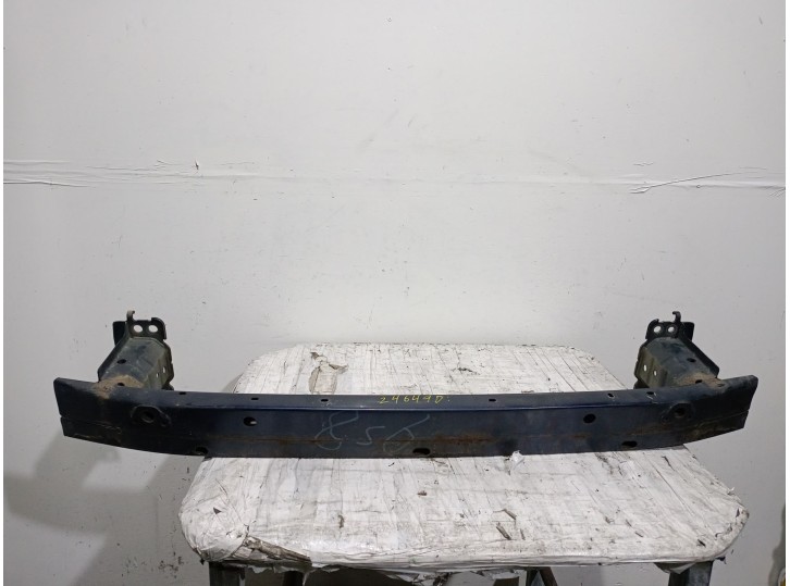 Recambio de refuerzo paragolpes delantero para toyota corolla (e15) 2.0 turbodiesel cat referencia OEM IAM 5202112240 5202112240