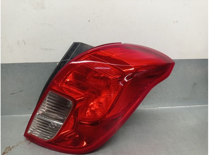 Recambio de piloto trasero derecho para opel mokka x 1.6 cdti dpf referencia OEM IAM 95089715 1222404 