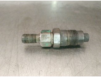 Recambio de inyector para mitsubishi montero (l040) 2.5 turbodiesel referencia OEM IAM MD103301 MD103301 