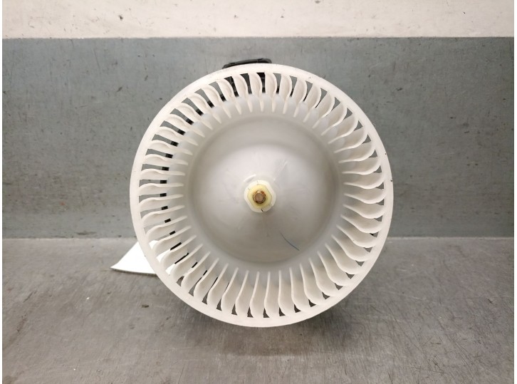 Recambio de motor calefaccion para mazda cx-5 (kf) 2.0 referencia OEM IAM HB111GME602 GHP961B10 8727006512