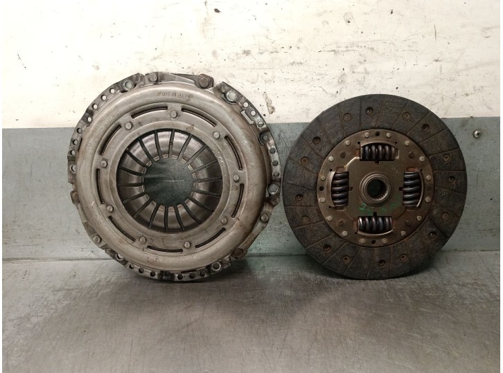 Recambio de kit embrague para subaru legacy familiar/outback b13 (bp) 2.0 cat referencia OEM IAM 30210AA720 30210AA720 