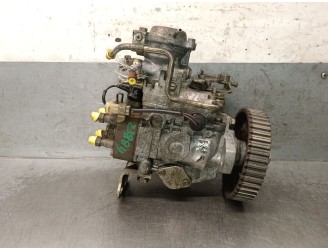 Recambio de bomba inyeccion para mitsubishi montero (l040) 2.5 turbodiesel referencia OEM IAM 1046408060 MD155261 