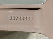 Recambio de llanta para volvo xc90 2.4 diesel cat referencia OEM IAM 30736366 R187JX18X49 