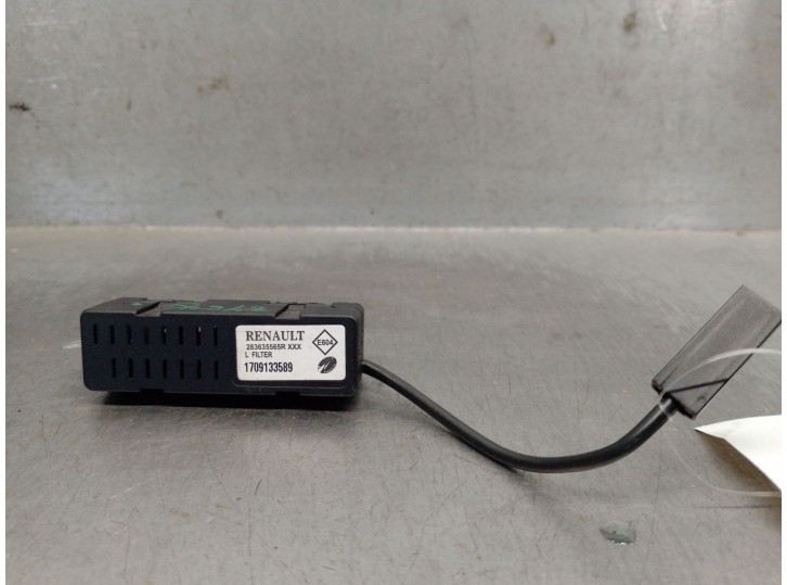 Recambio de antena para renault koleos ii (hc_) 2.0 dci 175 4wd referencia OEM IAM 283635565R  