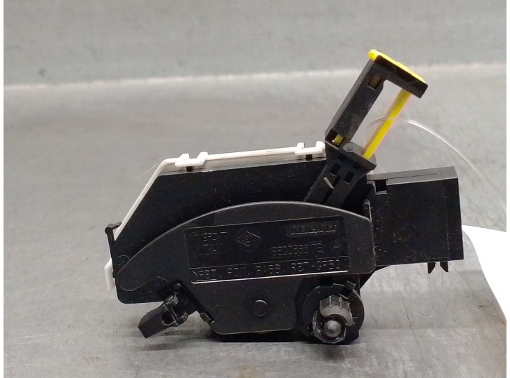 Recambio de sensor para renault koleos ii (hc_) 2.0 dci 175 4wd referencia OEM IAM 8200666173  