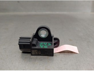Recambio de sensor impacto para renault koleos ii (hc_) 2.0 dci 175 4wd referencia OEM IAM 988303RADA 