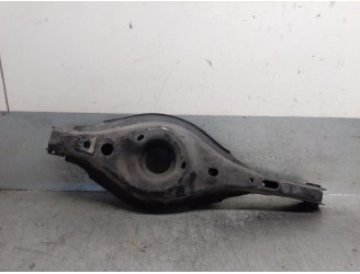 Recambio de brazo suspension inferior trasero izquierdo para mazda 3 (bm, bn) 2.2 d referencia OEM IAM B45A28350A B45A28350A 