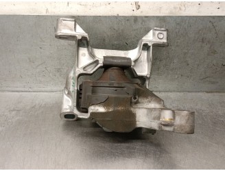 Recambio de soporte motor derecho para mazda cx-5 (kf) 2.0 referencia OEM IAM KDRB11 