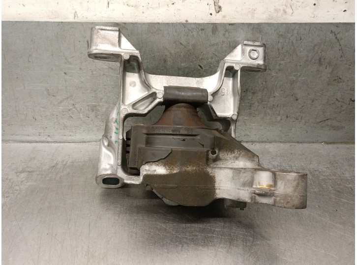 Recambio de soporte motor derecho para mazda cx-5 (kf) 2.0 referencia OEM IAM KDRB11 