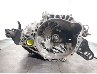 Recambio de caja cambios para toyota corolla (e15) 2.0 turbodiesel cat referencia OEM IAM A8212158 3030012B30 