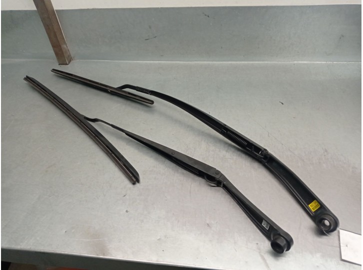 Recambio de brazo limpia delantero derecho para hyundai ioniq 5 (ne) (bev) referencia OEM IAM 98321GI000 98321GI000 