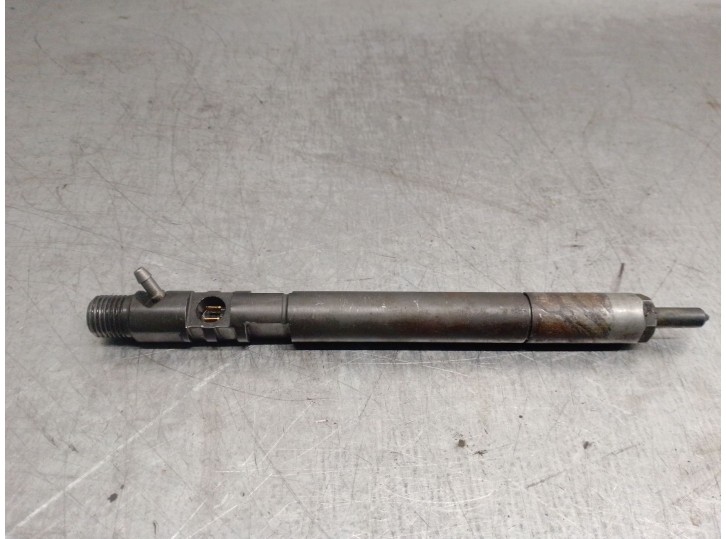 Recambio de inyector para ssangyong rodius i 2.7 xdi referencia OEM IAM A6650170121  EJBR02601Z