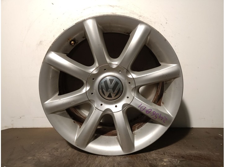 Recambio de llanta para volkswagen passat berlina (3b3) 1.9 tdi referencia OEM IAM 3B0601025S R157JX15H2ET37 