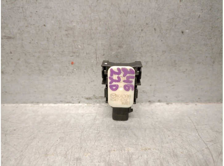Recambio de sensor de aparcamiento para mazda cx-5 (kf) 2.0 referencia OEM IAM KD4767UCI 