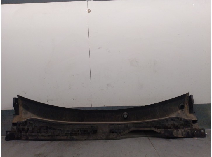 Recambio de torpedo para jeep avenger 1.2 referencia OEM IAM 735758899  