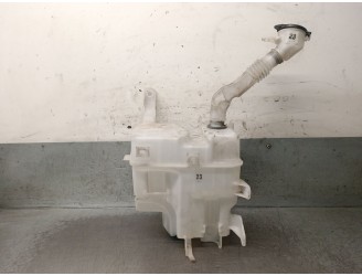 Recambio de deposito limpia para lexus ct (zwa10_) 200h (zwa10_) referencia OEM IAM 8531576020 8531576020 060851376