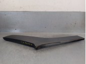 Recambio de molduras traseras para jeep avenger 1.2 referencia OEM IAM 7357681310 