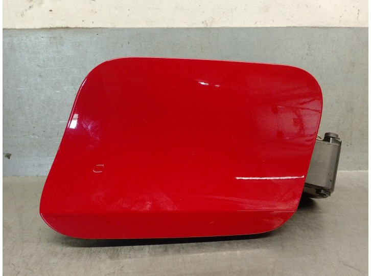 Recambio de tapa exterior combustible para jeep avenger 1.2 referencia OEM IAM 52170769  