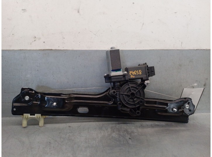 Replacement front left window regulator for Jeep Avenger 1.2 OEM IAM reference 52232932 