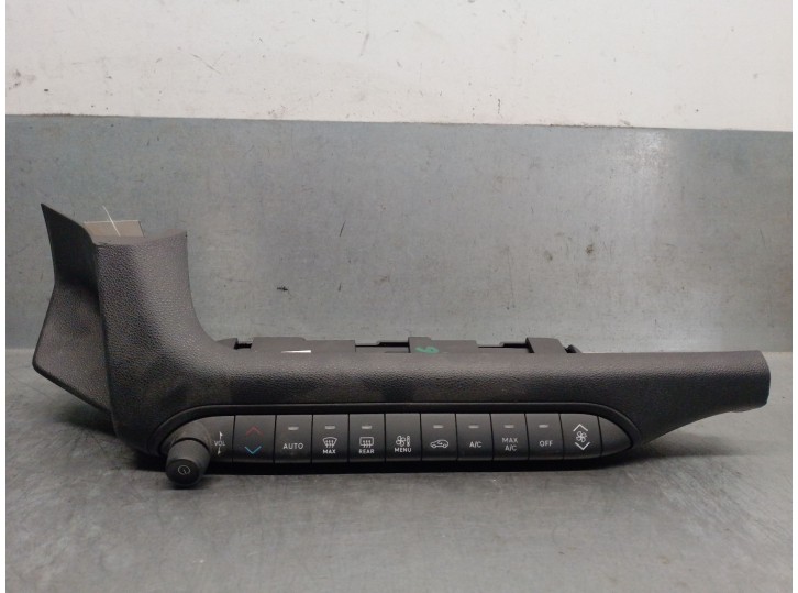 Recambio de mando climatizador para jeep avenger 1.2 referencia OEM IAM 7357711570 
