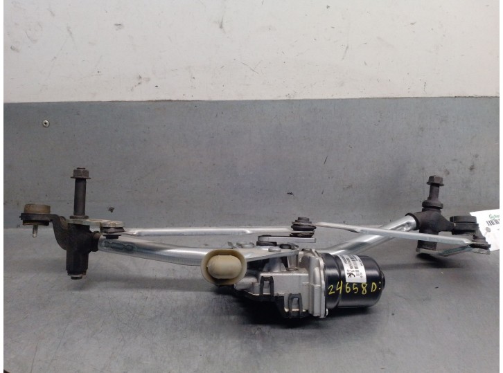 Recambio de motor limpia delantero para jeep avenger 1.2 referencia OEM IAM 9824784980 