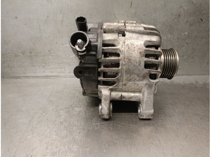 Recambio de alternador para jeep avenger 1.2 referencia OEM IAM 9835689480  2740473F