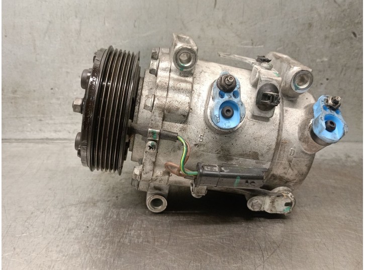 Recambio de compresor aire acondicionado para jeep avenger 1.2 referencia OEM IAM 9827596080 WXQ085C