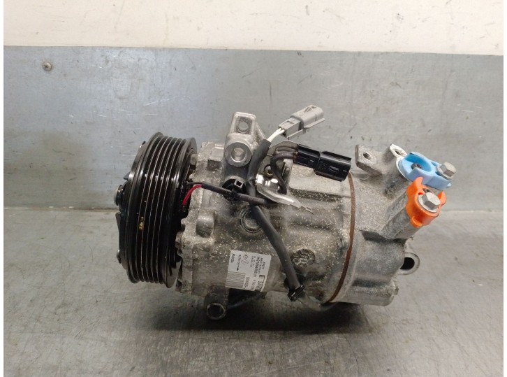 Recambio de compresor aire acondicionado para renault arkana i (lcm_, ldn_) 1.3 tce 140 (ldn0) referencia OEM IAM 926004536R 