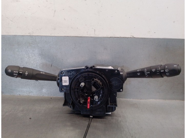 Recambio de mando luces para jeep avenger 1.2 referencia OEM IAM 98464318ZD 