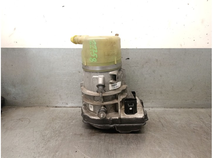 Recambio de bomba direccion para volvo v60 i (155) d3 / d4 referencia OEM IAM 31329145 36050681 