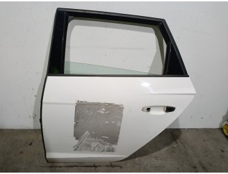 Recambio de puerta trasera izquierda para seat leon st (5f8) 1.5 tgi referencia OEM IAM 5F9833055 5F9833055 