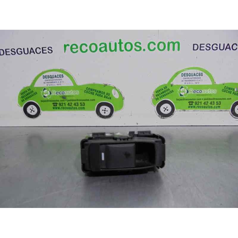 Recambio de mando elevalunas trasero izquierdo para jeep compass 2.2 crd cat referencia OEM IAM 04602933AA  