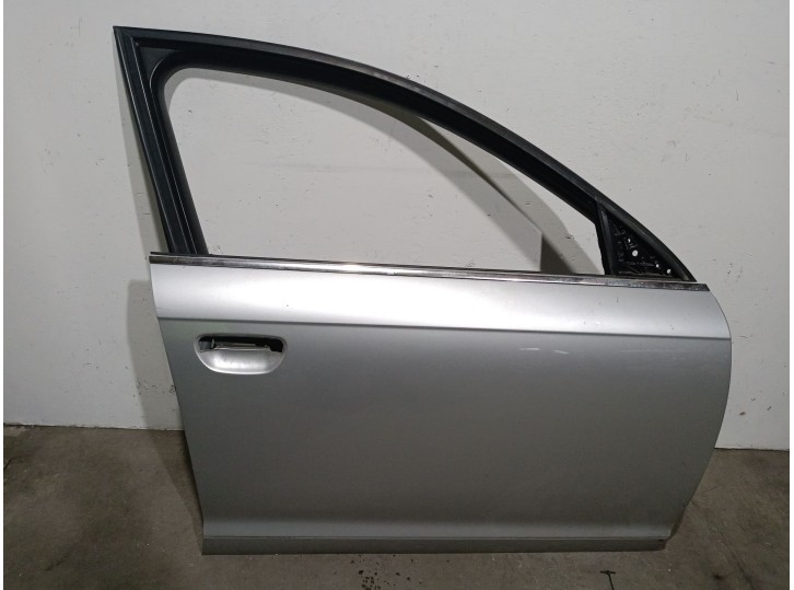 Recambio de puerta delantera derecha para audi a6 berlina (4f2) 2.0 tdi referencia OEM IAM 4F0831052F 4F0831052F 