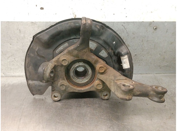 Recambio de mangueta delantera izquierda para toyota corolla (e15) 2.0 turbodiesel cat referencia OEM IAM 4321212410 4321212410 