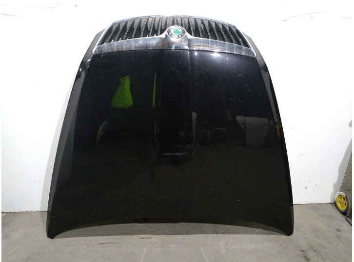 Recambio de capot para skoda octavia berlina (1z3) 1.6 tdi dpf referencia OEM IAM 1Z0823031B  1Z0823031B