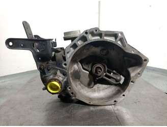 Recambio de caja cambios para chrysler voyager (rg) crd cat referencia OEM IAM T850 4641928AG P04641928AG