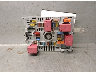 Recambio de caja reles / fusibles para citroën jumper furgon l2 h2 2.2 blue hdi 120 referencia OEM IAM 52236707 