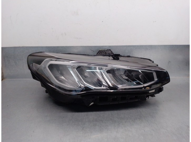 Recambio de faro derecho para bmw 2 active tourer (u06) 220i mild hybrid referencia OEM IAM 5A42244 63115A431B8 